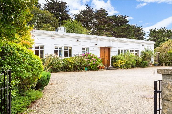 Mentone, Westminster Rd, Foxrock Dublin 18, Dublin 18, Dublin
