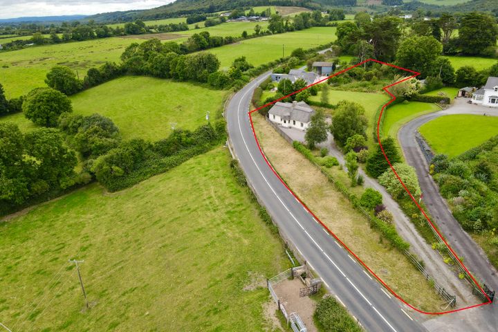 St Jude Thatch Cottage, With FPP For Modern Extension, Ballymacmague North, Dungarvan, Co Waterford, X35YT22