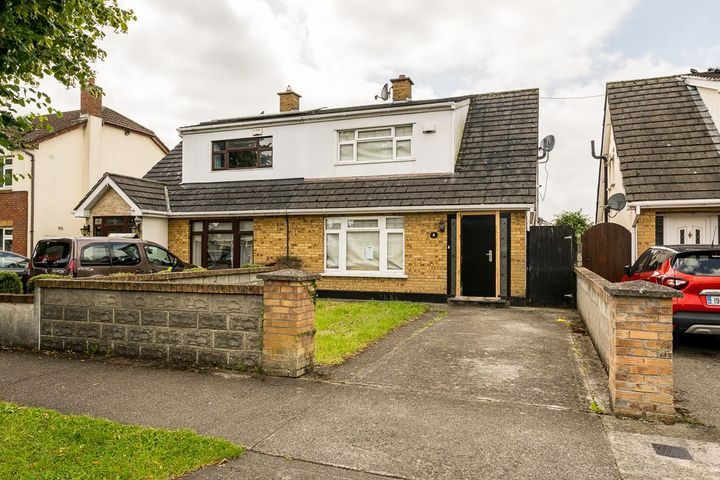 8 Willow Wood Park, Hartstown, Clonsilla, Dublin 15, D15NP8K