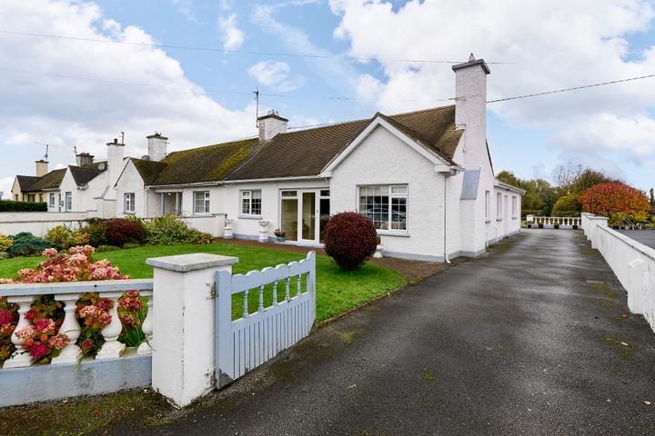 386 Dreenane, Carbury, Derrinturn, Co. Kildare, W91N1FX