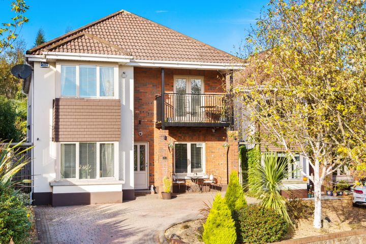 3 Cairnfort, Enniskerry Rd, Stepaside, Dublin 18, Dublin