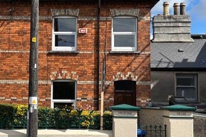 3 Pinafore Villas, Military Road, St. Lukes, Co. Cork, T23XEP8