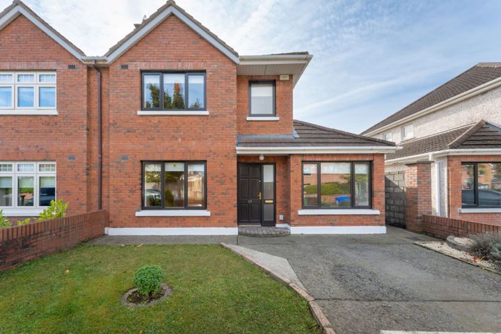 19 The Park, Liffey Hall, Newbridge, Co. Kildare, W12RK59