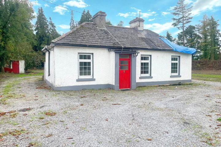 Ballagh, Kilrooskey, Roscommon Town, Co. Roscommon, F42PV20