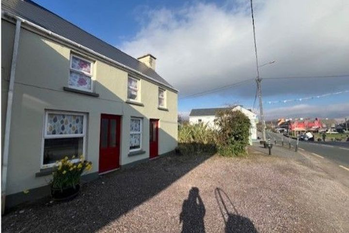 New Street, Sneem, Tahilla, Co. Kerry, V93WN90