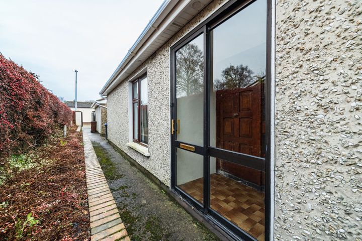 42 Moanbane Park, Kilcullen, Corbally, Co. Kildare, R56H022