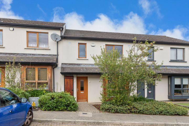8 Hunters Lane, Hunters Wood, Ballycullen, Dublin 24, D24V659