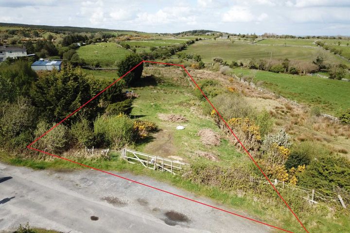 CLAREMOUNT, OUGHTERARD, Co. GALWAY