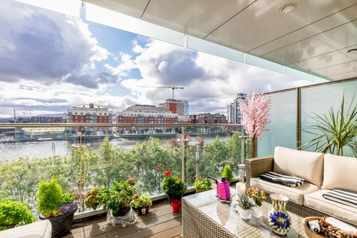 35 The Waterfront, Grand Canal Dock, Dublin 2, D02VK46