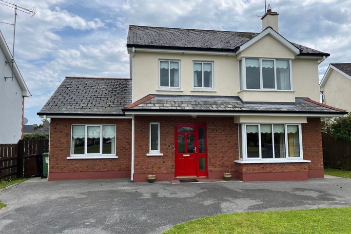 19 The Spinney, Roscommon Town, Co. Roscommon, F42E049