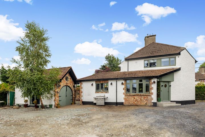 5 Churchtown Avenue, Churchtown, Dublin 14, D14CX56