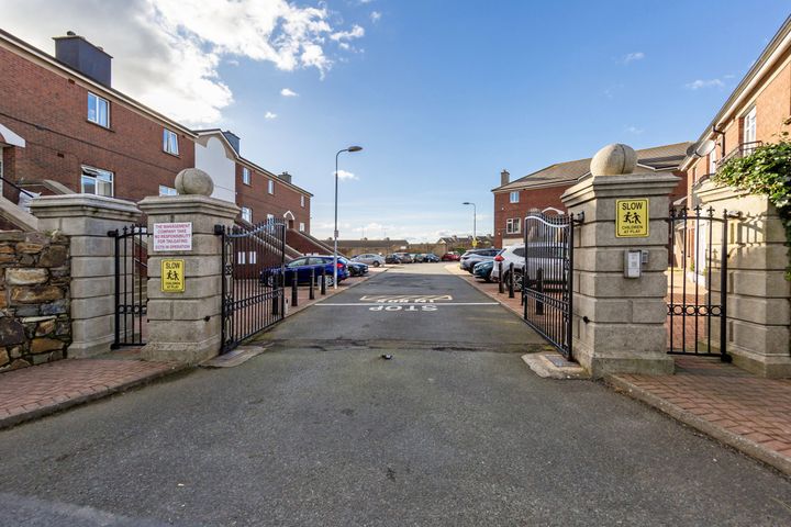 12a Windmill Heights, Belvedere Road, Y35W9FK