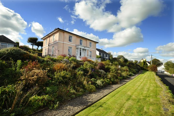 Dromderrig House, Compass Hill, Kinsale, Cork