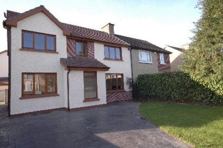 2 Braemor Avenue, Churchtown, Dublin