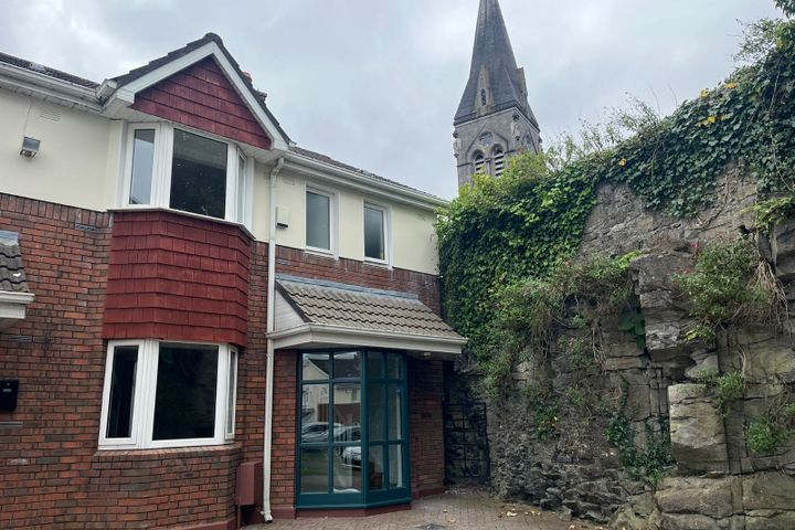 8 Henry Street Mews, Saint Alphonsus Street, Limerick City Centre, V94V2KH