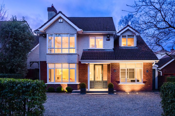16 Holmwood, Brennanstown Rd, Dublin 18, Dublin 18, Dublin