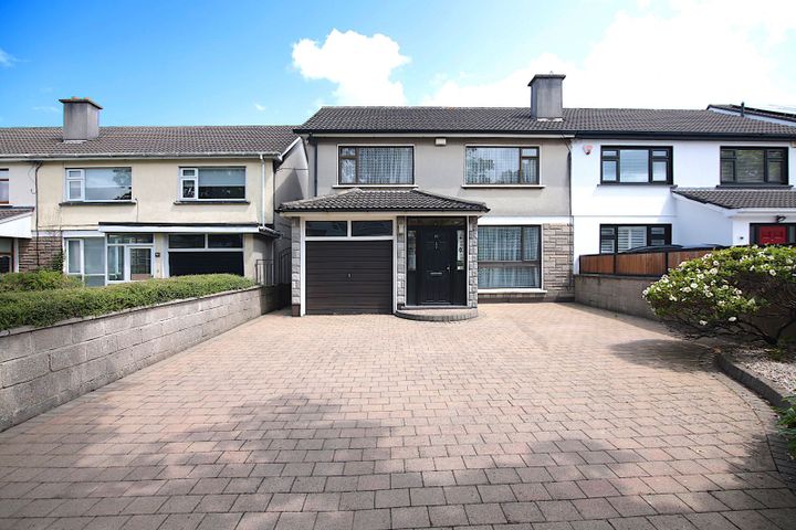 82 Roselawn Road, Castleknock, Dublin 15, D15A56H