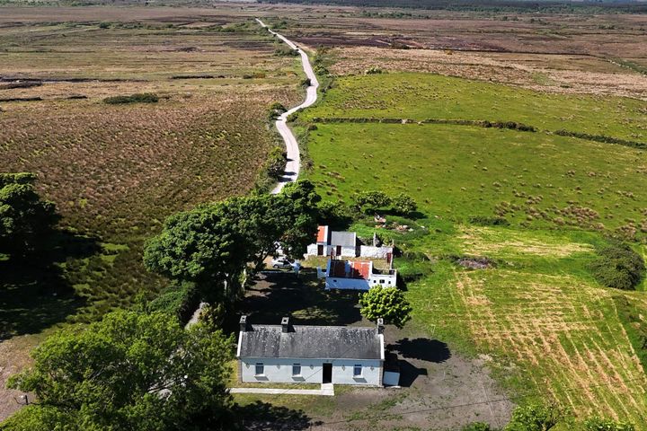 Diamond Cottage, Cloonoragh, Crossmolina, Co. Mayo