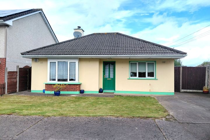 73 An Dúiche, Scalaheen, Tipperary Town, Co. Tipperary, E34EV18