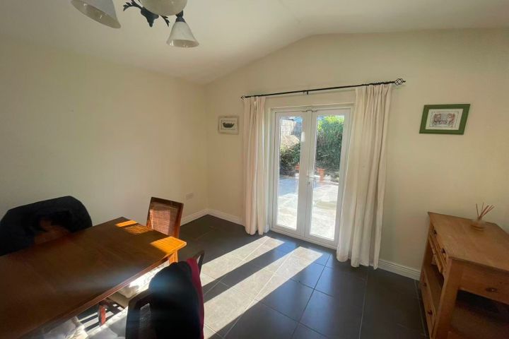 11 Rollins Villas, Sallynoggin, Sallynoggin, Co. Dublin