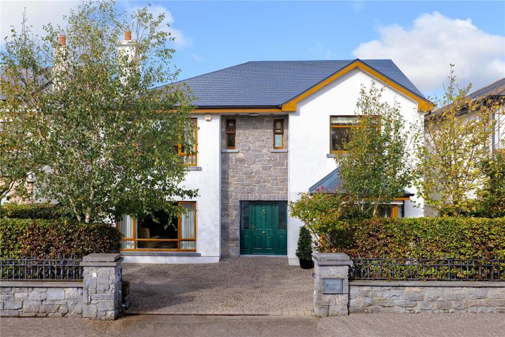 6 Saint Claire's, Taylors Hill Road, Taylors Hill, Galway City, H91AK7V