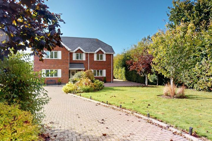 Oaklands, The Moyne, Enniscorthy, Co. Wexford, Y21W9T7