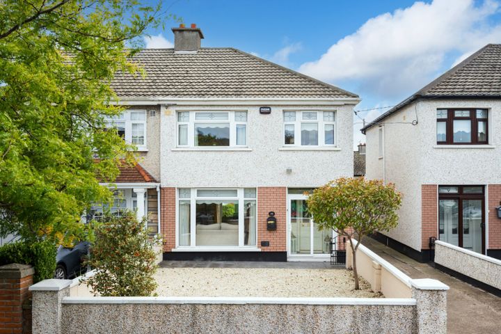 15 Riverside Crescent, Clonshaugh, Dublin 17, D17WT29