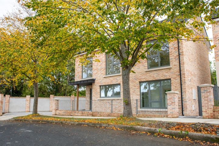 1 Oldchurch, Grangebrook Avenue, Rathfarnham, Dublin 16, Edmondstown, Dublin 16, D16K3V8