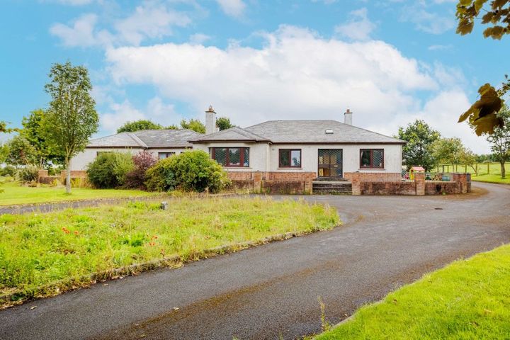 Property for Sale in Rathangan, Kildare | Daft.ie