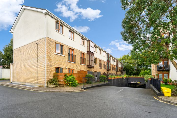 11 Clearstream Court, McKee Avenue, Finglas, Dublin 11
