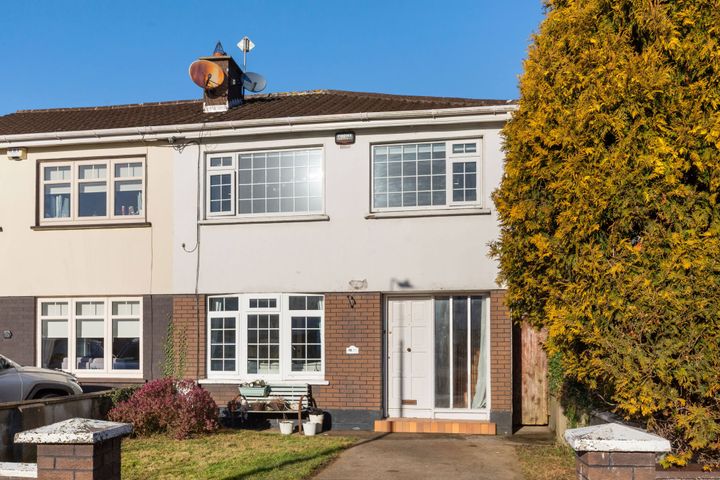 37 Castleknock Crescent, Castleknock, Dublin 15, Castleknock, Dublin 15, D15K0WV