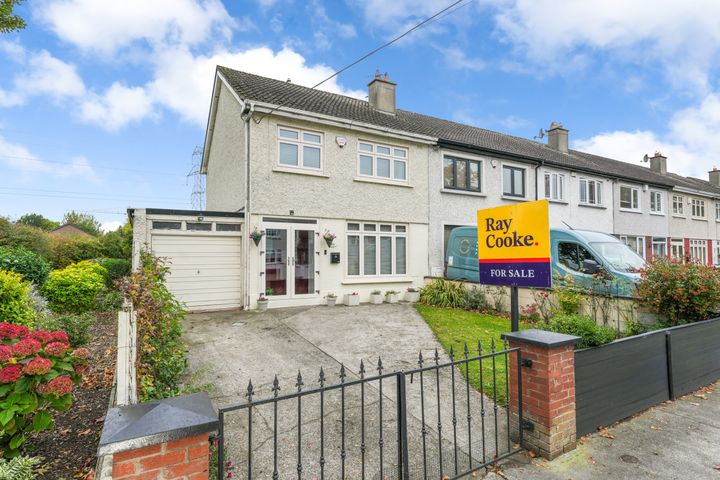 87 Oakwood Grove, Clondalkin Dublin 22, Clondalkin, Dublin 22