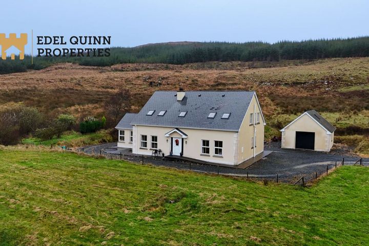 Strabrinna Lower, Kilcar, Kilcar, Co. Donegal, F94VK10