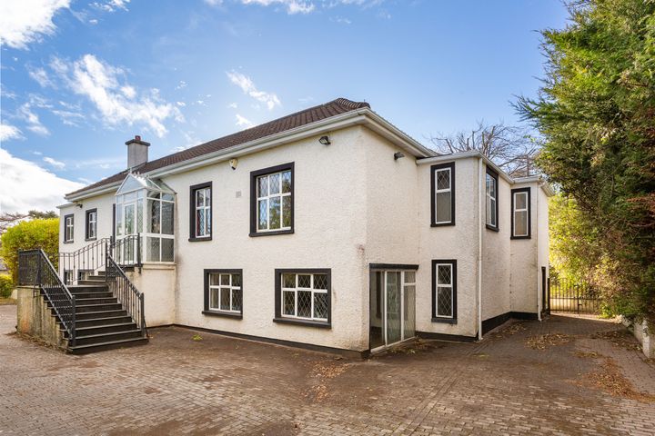 Dunroamin, Gordon Ave, Foxrock Dublin 18, Dublin 18, Dublin