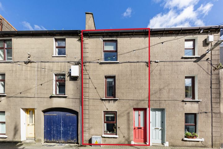 5 High Street, Y35N7C2
