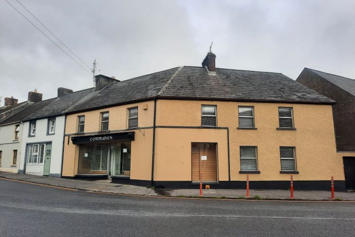 Ennis Road, Newmarket-On-Fergus, Ennis, Shannon, Co. Clare