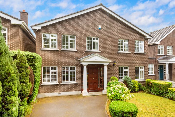 16 The Oaks, Churchtown Rd Upper, Dublin 14, Dublin 14, Dublin