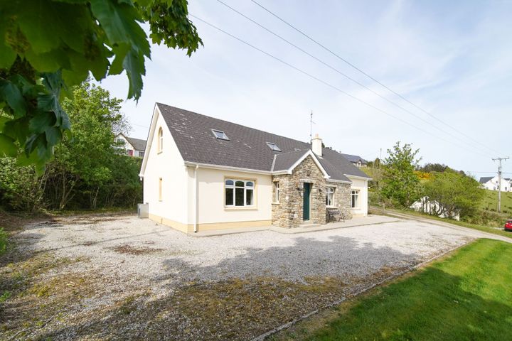 Aghalattive, Creeslough, Creeslough, Co. Donegal, F92VX33