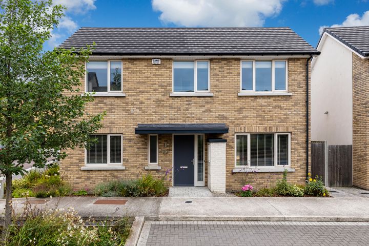 23 Riverwood Square, Castleknock, Dublin 15, D15E2WT