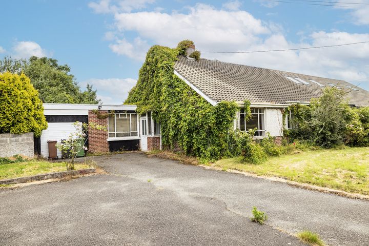 Donore, Churchtown Road Upper, Churchtown, Dublin 14, D14F6K8