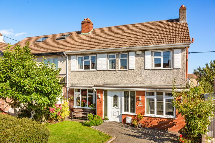 92 Landscape Park, Churchtown, Dublin 14, D14PK73