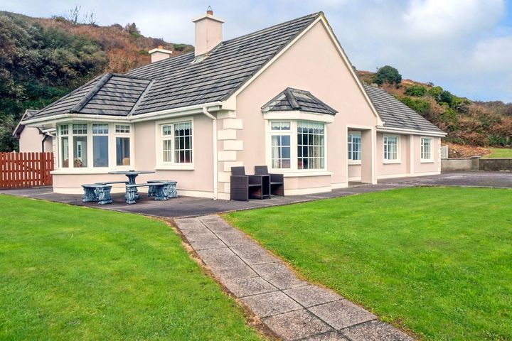 Inch Beach Cottage (II08305), Anascaul, Co. Kerry