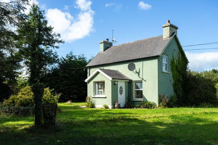 Kilmoylerane South, Ballinascarthy, Enniskeane, Co. Cork, P85X535