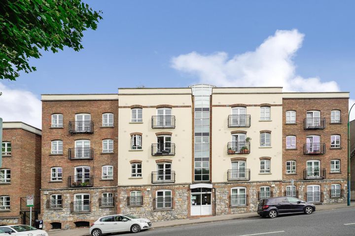 24 Manor Hall, Mount Brown, Kilmainham, Dublin 8