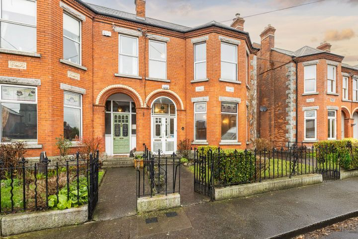4 Iona Drive, Glasnevin, Dublin 9, D09K6H2