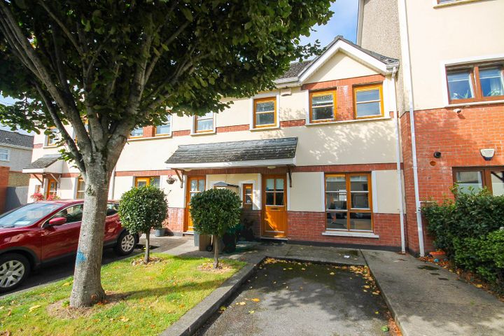 8 Marlfield Court, Kiltipper, Tallaght, Dublin 24, D24R2N4