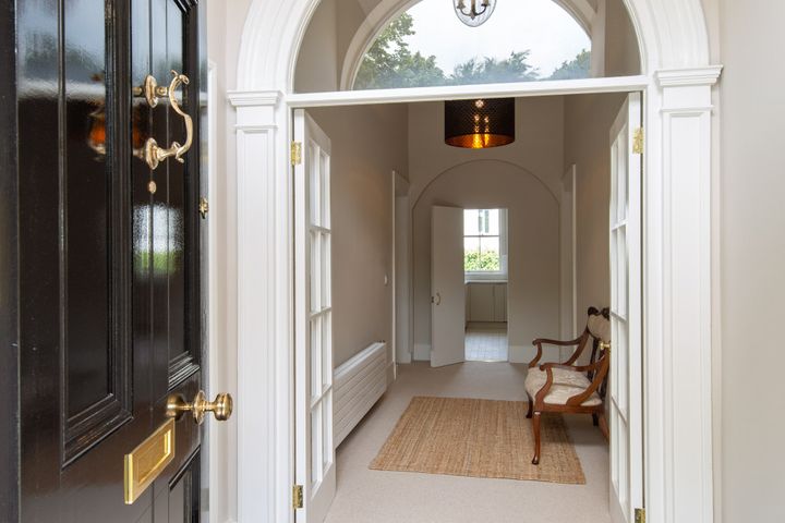 7 Raglan Hall, Clyde Road, Ballsbridge, Dublin 4, D04P440