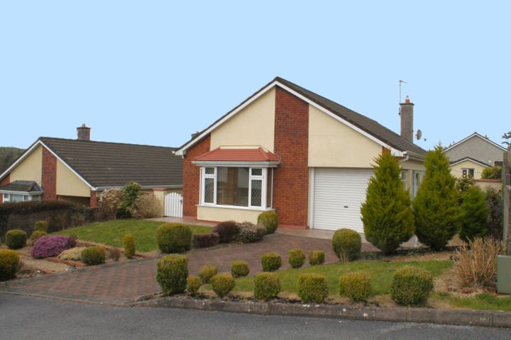 8 Oaklawn, Castle Road, Bandon, Co. Cork, P72ED92