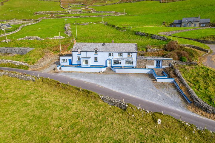 Tig Slea Head, Coumeenoole, Ventry, Co. Kerry, V92PF83