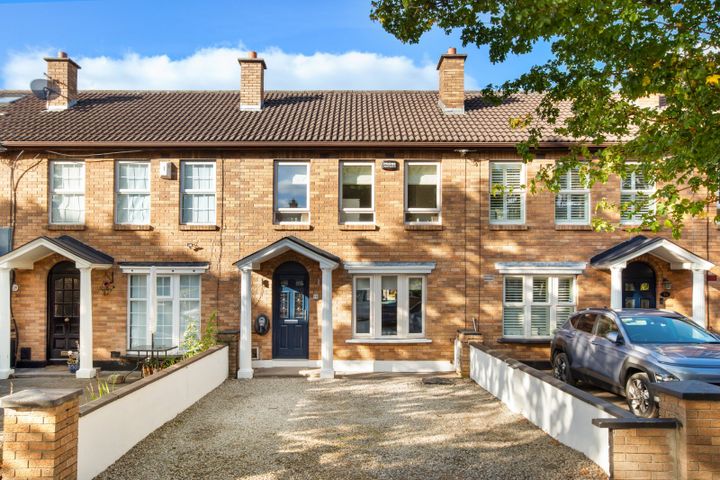 76 Park Drive Green, Castleknock, Dublin 15, D15E28W